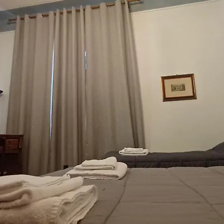 Home Sweet Home 3 - Affittacamere Lucca Room photo